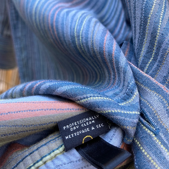 Silk/Cotton Blend Long Sleeve Button Up - Picture 7 of 10